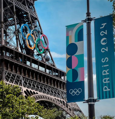 Eiffel Tower Olympic Games branding