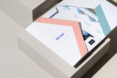  CHEMISE IMPRIMÉE SUR PRINT SPEED ET DÉCOUPÉE AVEC DES FORMES UNIQUES