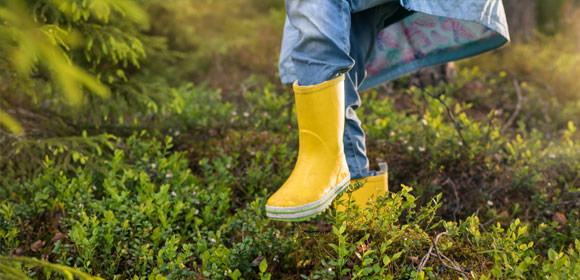UPM Raflatac image d'ambiance bottes jaunes
