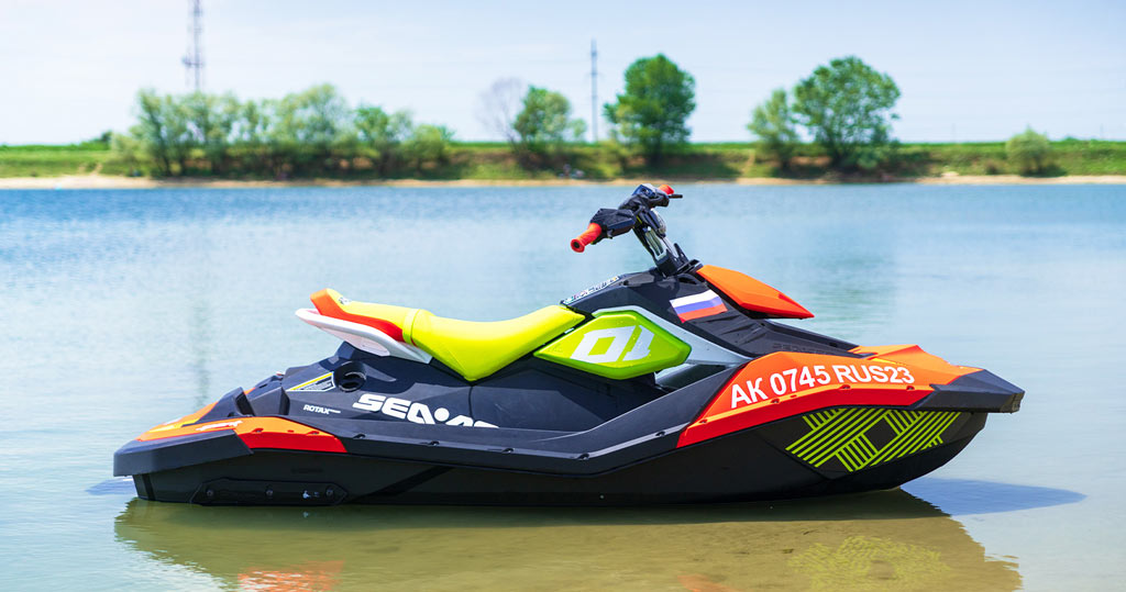 jet ski