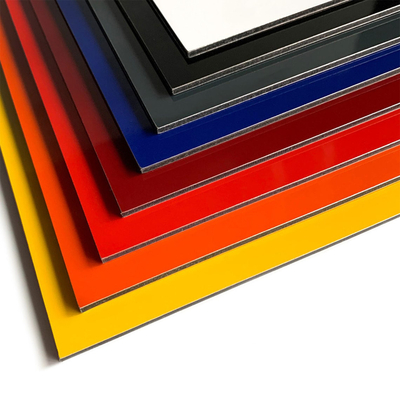 Dilite Colours - Panneau Sandwich d'Aluminium couleur
