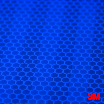 3M™ 823i Balisage de véhicules prismatique flexible métallisé haute intensité