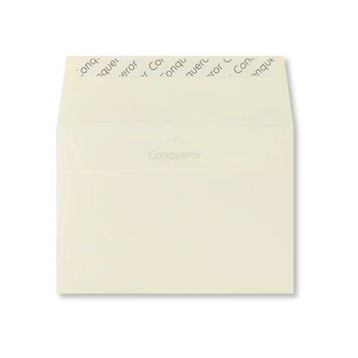 Enveloppe C6 Conqueror Wove Cream 120g/m², avec fourreau Boîte de 500 pièces