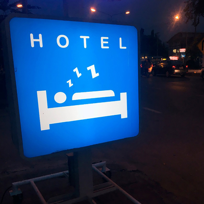 Avery, 4500, translucide, TF, PVC 4512 bleu, 90µm 1230mm x 50.00m, adhésif permanent 4512/1.23