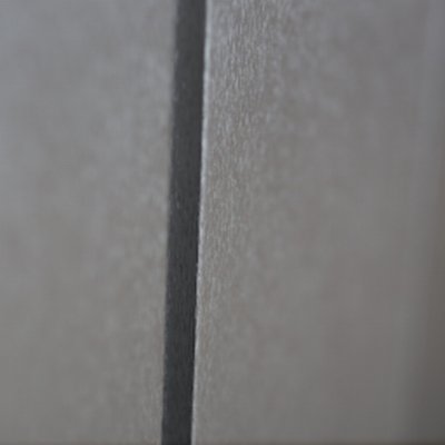 Mise en œuvre - Films de rénovation - Coala Interior Film Effet Métallique - Q2 - Antalis