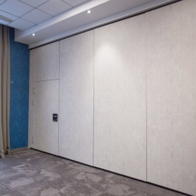 Mise en œuvre - Films de rénovation - Coala Interior Film Effet Pierres Naturelles - U25 - Antalis