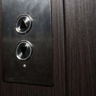 Mise en œuvre Films de rénovation - Coala Interior Film Effet Bois - F7 - Antalis