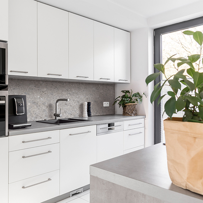 Mise en œuvre - Films de rénovation - Coala Interior Film Effet Marbre - NF99 - Antalis