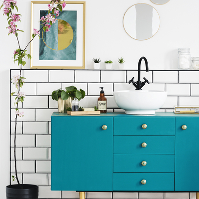 Mise en œuvre - Films de rénovation - Coala Interior Film Effet Couleurs Unies - O4 - Antalis