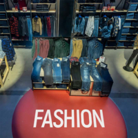 Film monomère PVC pour sols grainé MACtac JT 8300 WM-RT Dot Floor Monomere 1370 mm x 25 m