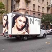 Avery MPI 2804 EA brillant blanc clear perm. acryl. air-free 1520 mm x 50 m